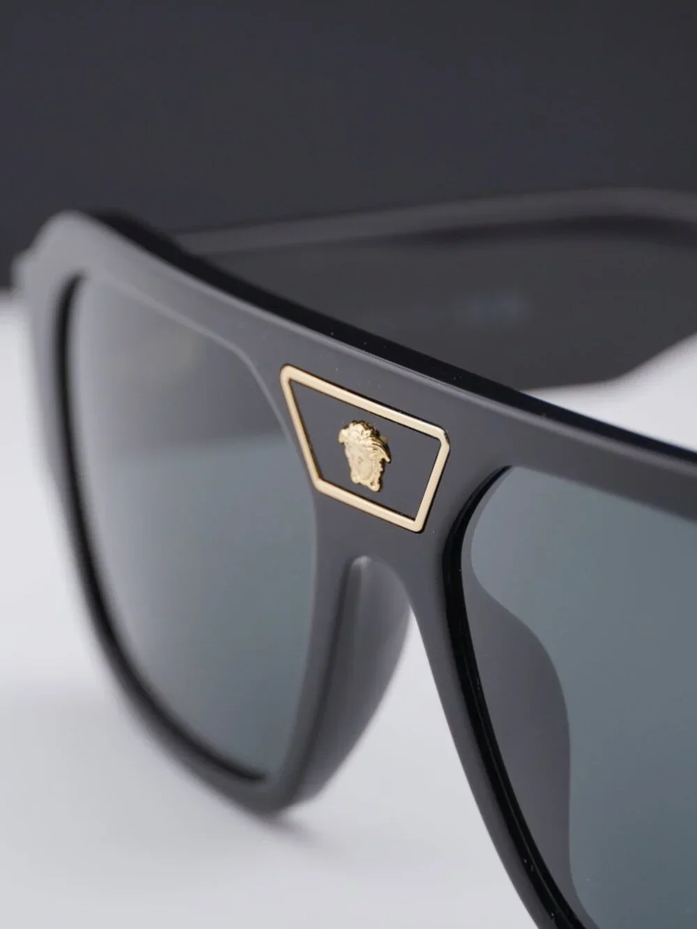 Versace VE4508U GB1/87 Aviator Sunglasses – Black / Grey